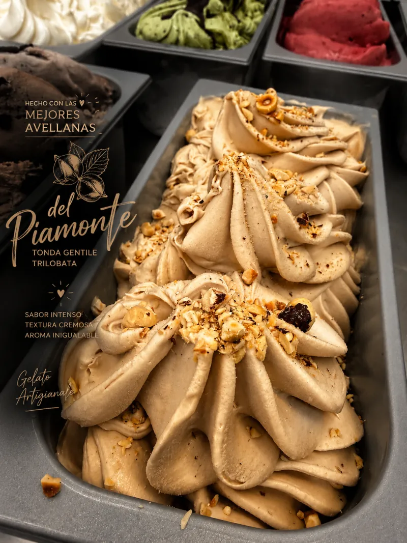 Gelato de avellana del Piamonte - La Gelateria de Roses